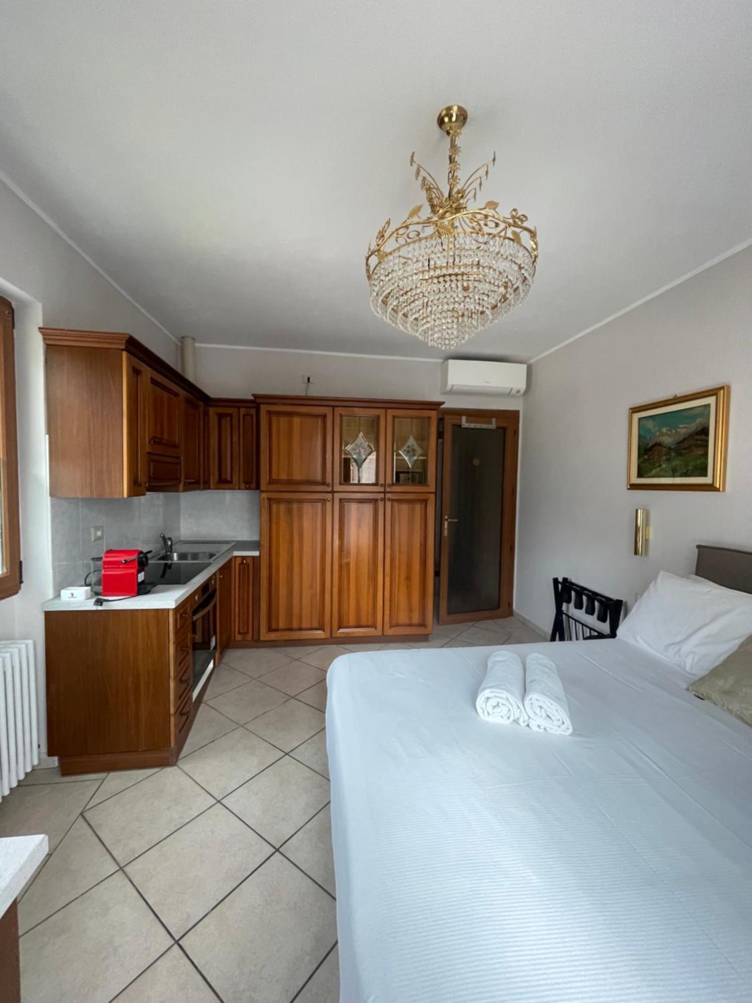 Residence Villa Margherita Cannobio Esterno foto