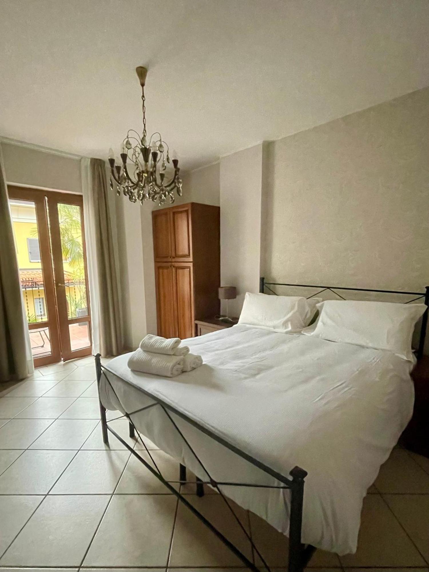 Residence Villa Margherita Cannobio Esterno foto