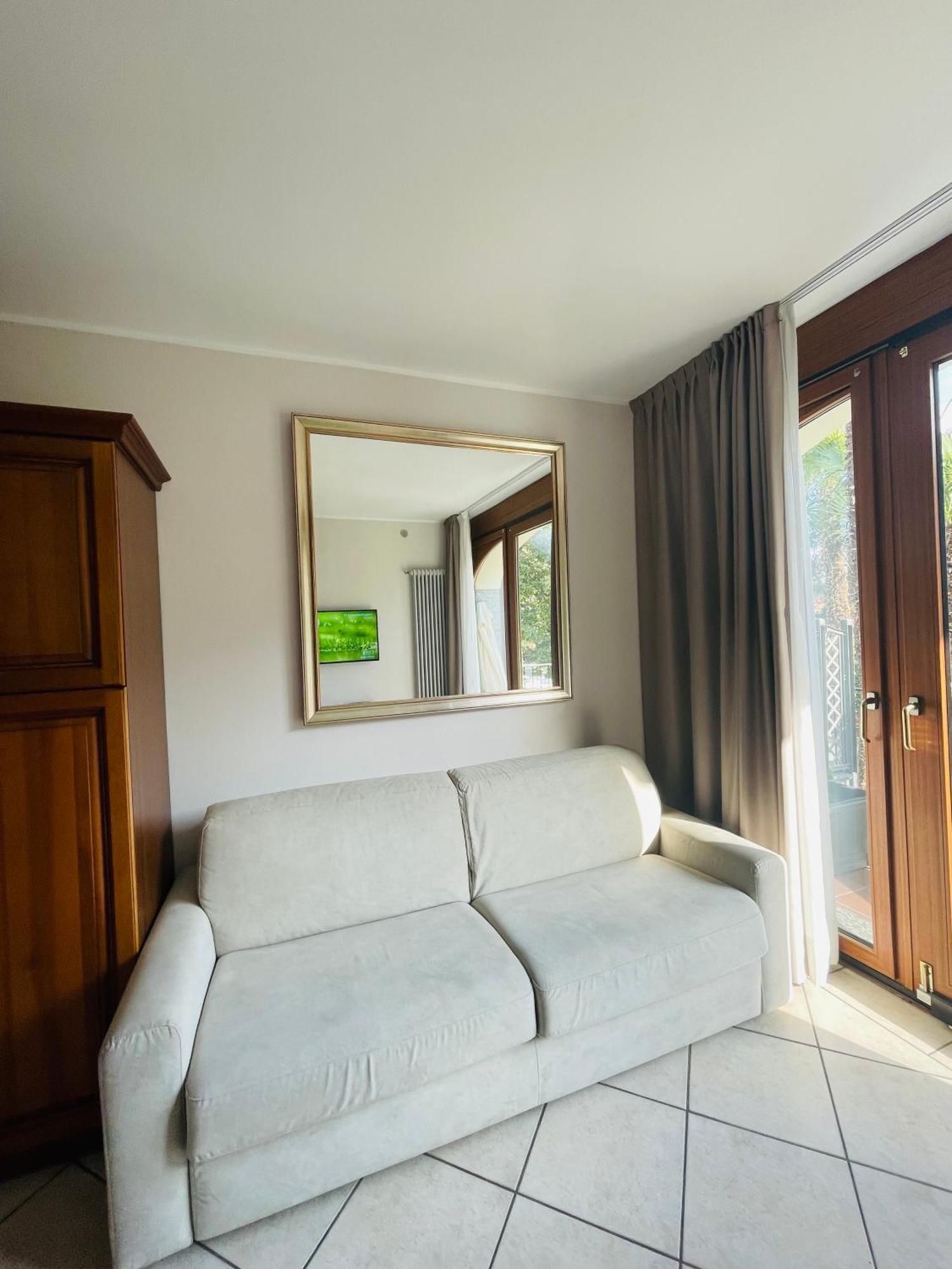 Residence Villa Margherita Cannobio Esterno foto